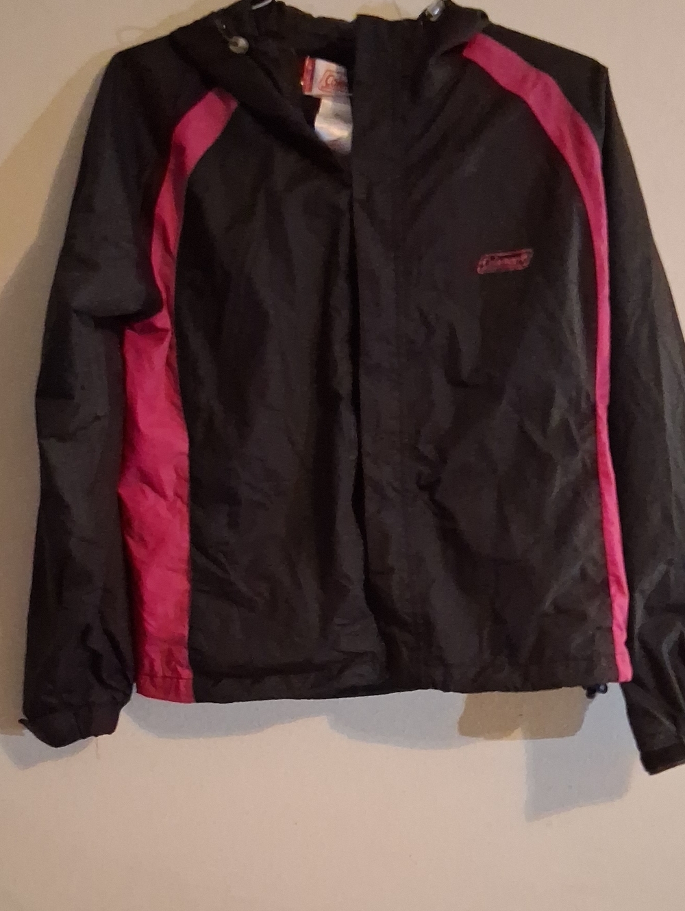 Hooded Jacket - Lightweight Windbreaker